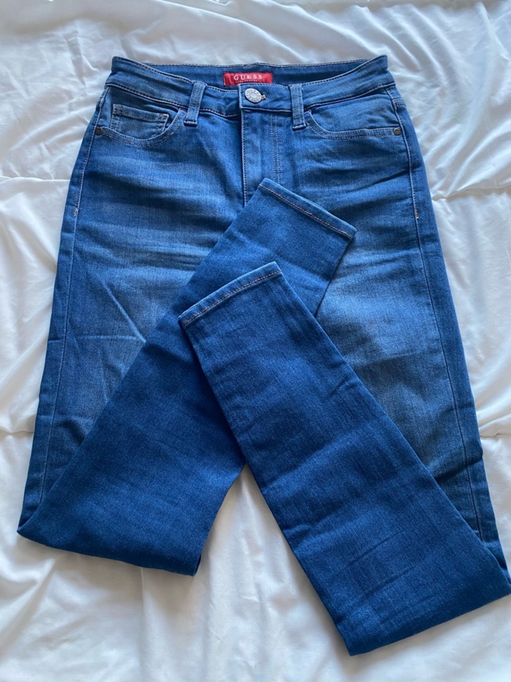 Guess Women's Skinny Jeans in Dark Blue Denim